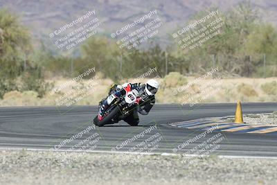 media/Oct-30-2025-Racers Edge (Thu) [[dabbdaf680]]/3-B Group/Session 5 (Turn 6)/